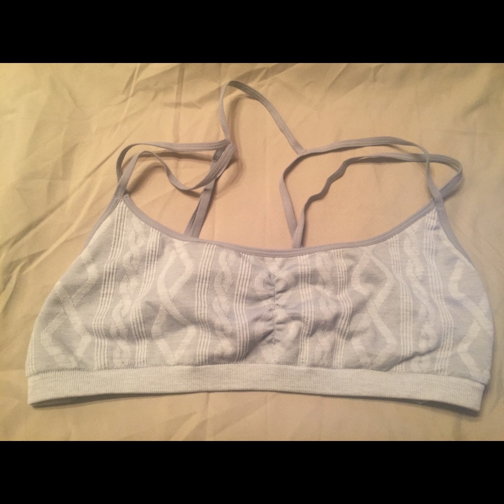 VS nwt grey bralette size L.